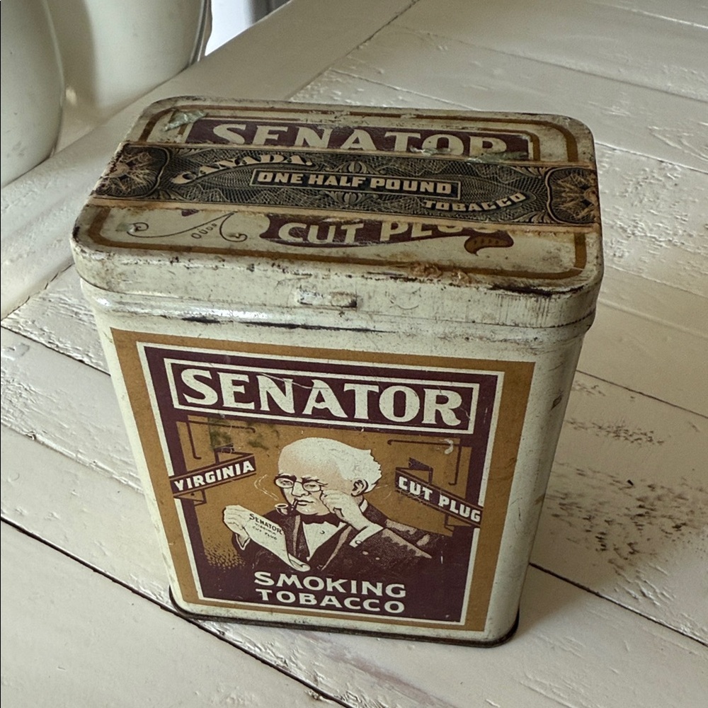 Vintage Senator Smoking Tobacco Tin